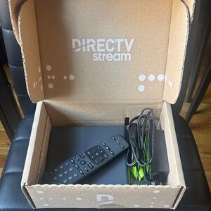 Stream Black Media Player with Remote